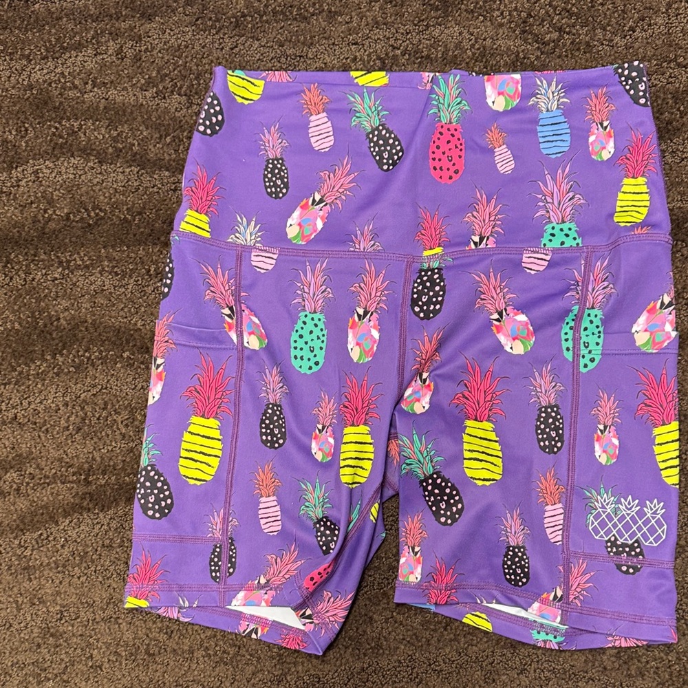Tres Pinas Pineapple Print Shorts